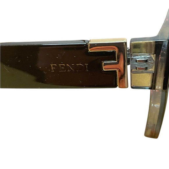 Fendi Stylish Brown Sunglasses - Picture 5 of 11
